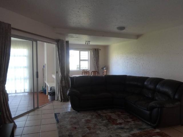 Townhouse for rent in Ekurhuleni, Gauteng