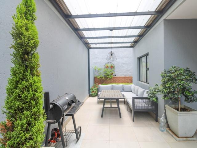 House for rent in Johannesburg Ward 104, Randburg