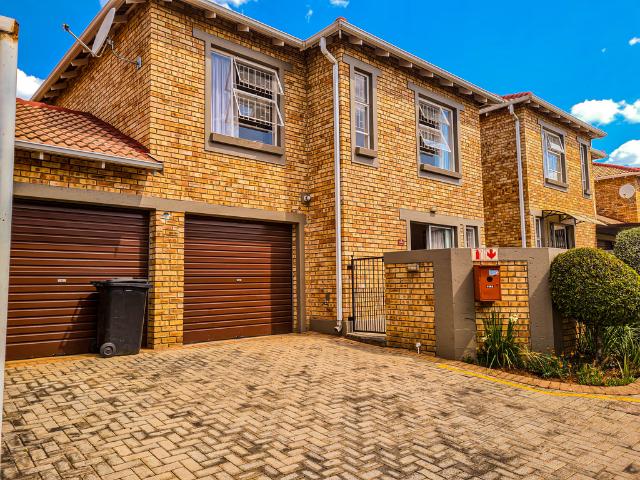 House for rent in Lazer Park, Roodepoort