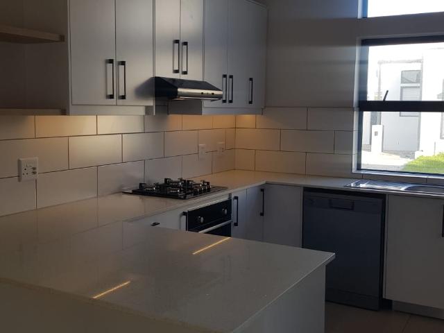 House for rent in Seaview, Kwazulu-natal