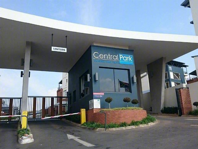 House for rent in Oakdene, Vosloorus