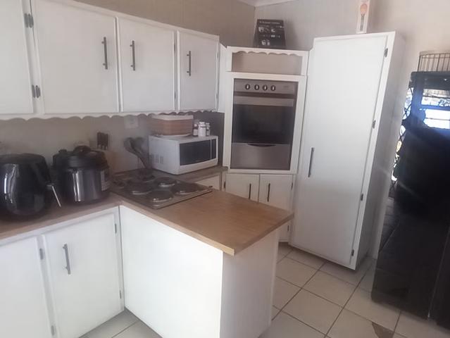 Townhouse for rent in Riebeeckstad, Matjhabeng Local Municipality