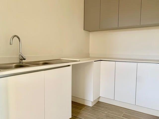Townhouse for rent in Princess Grant, Kwazulu-natal