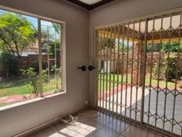 Townhouse for rent in Centurion, Gauteng
