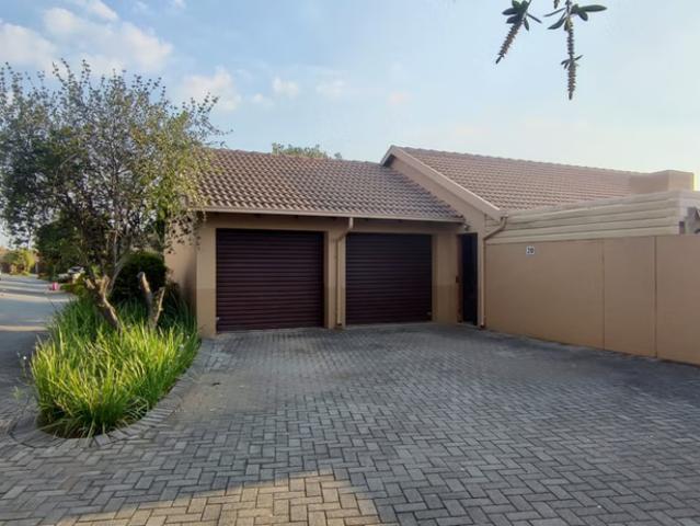 Townhouse for rent in The Reeds
