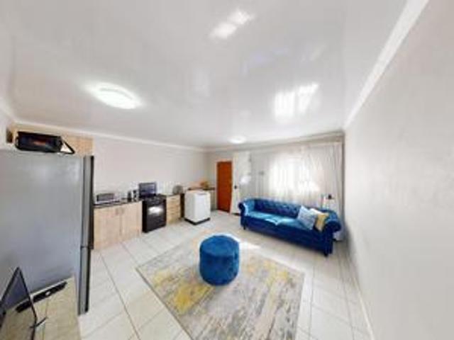 Townhouse for rent in Ekurhuleni, Gauteng