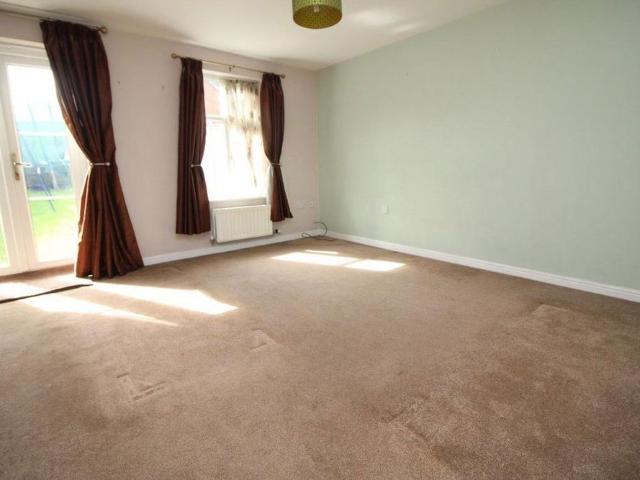 Townhouse for rent in Low Green, Wigan