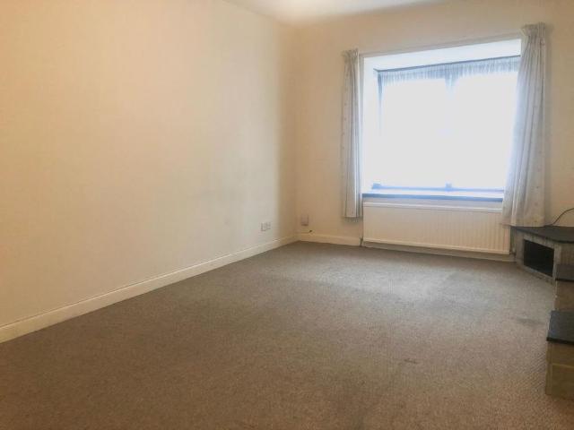 Townhouse for rent in Southsea, City Of Portsmouth