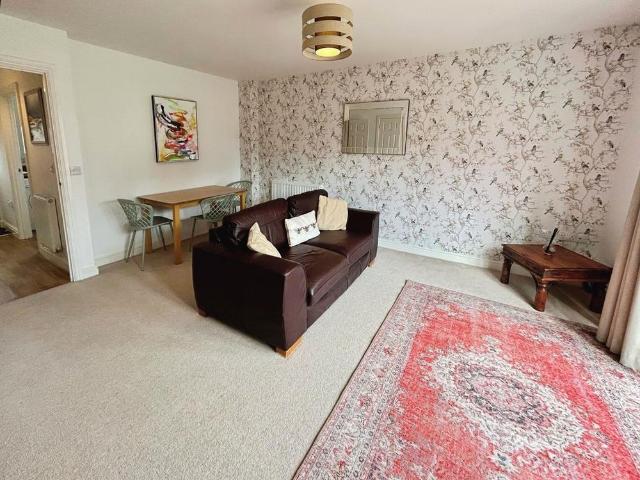 Townhouse for rent in Shelton Lock, East Midlands