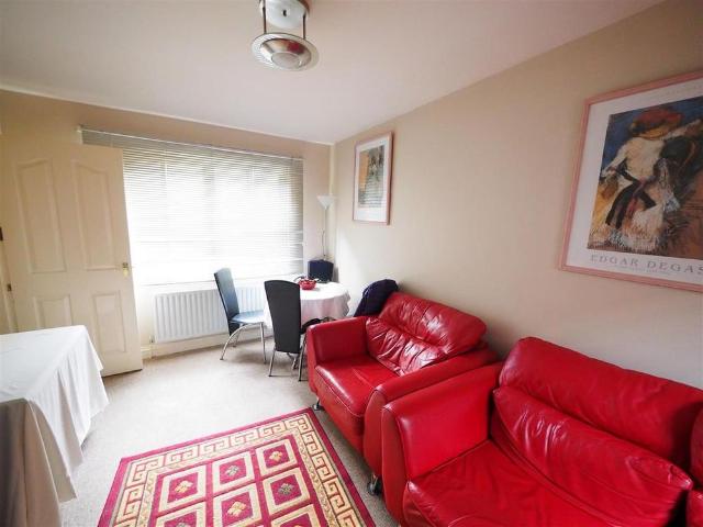 Townhouse for rent in Stokesley, North Yorkshire