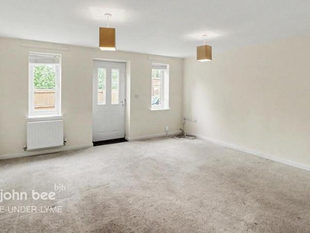 Townhouse for rent in Sandbach