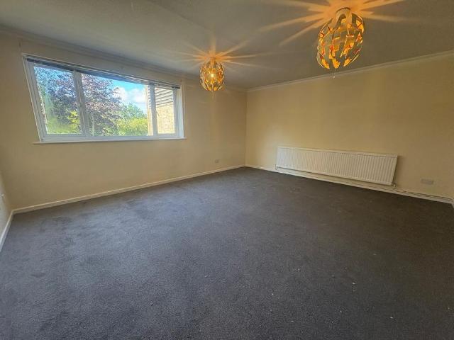 Townhouse for rent in Danesholme, Great Oakley