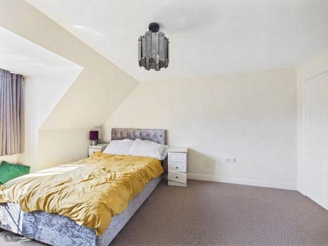 Townhouse for rent in Hampton Hargate, Peterborough