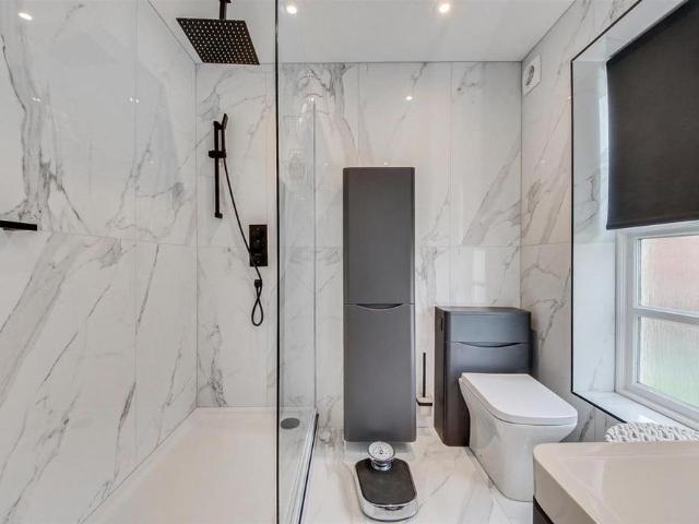 Townhouse for rent in Southport, Sefton