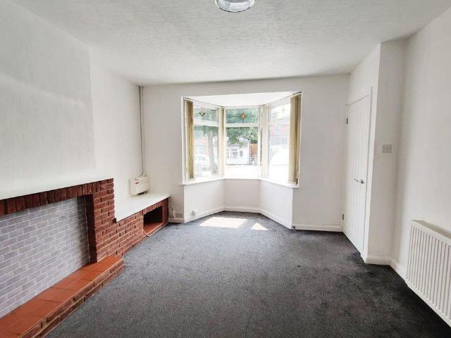 Townhouse for rent in Yardley Wood, West Midlands
