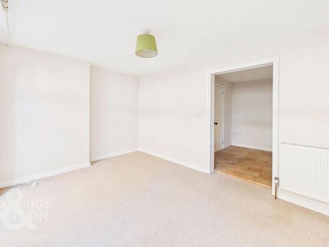 Townhouse for rent in Eastbridge, Suffolk
