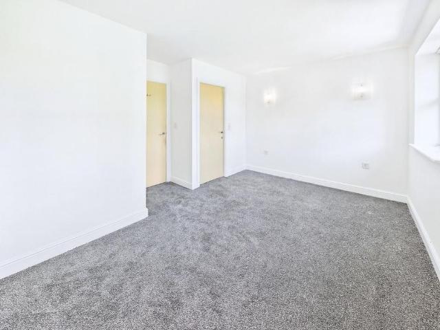 Townhouse for rent in Shevington Vale, Wigan