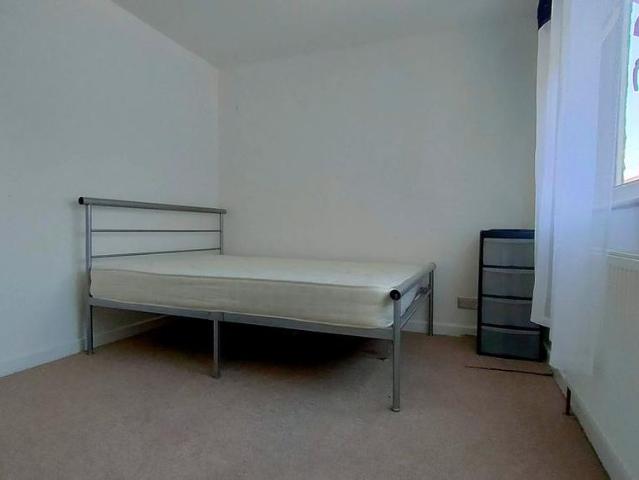 Townhouse for rent in Glyndon, Shooters Hill
