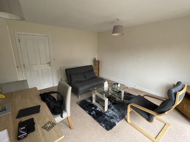 Townhouse for rent in Barbourne, Worcestershire