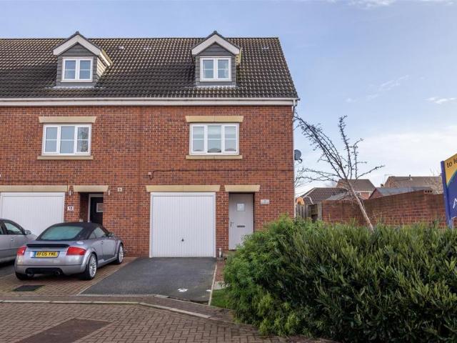 House for rent in Chapelfields, High Field