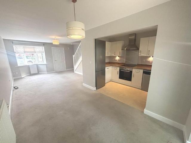 Townhouse for rent in Nether Alderley