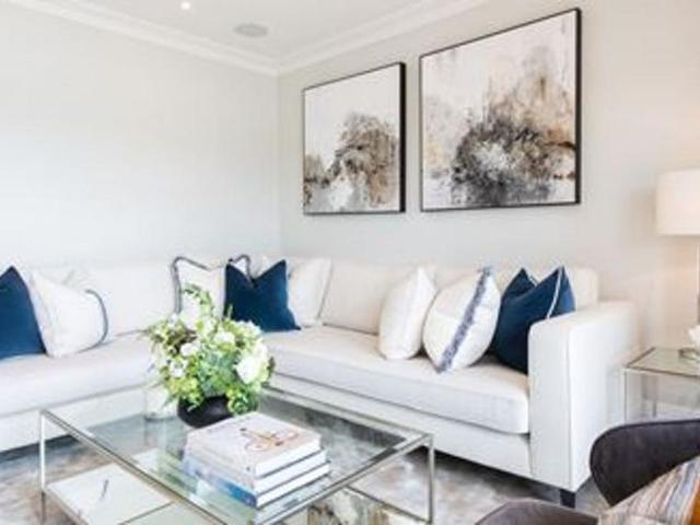 Townhouse for rent in Hammersmith, Greater London