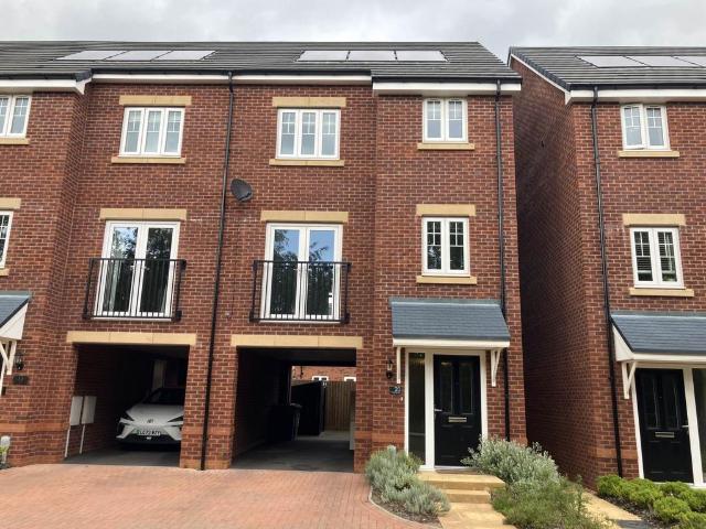 House for rent in Chadsmoor, Staffordshire
