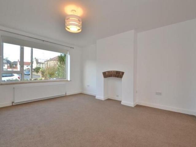 Townhouse for rent in Chapel Allerton, West Yorkshire