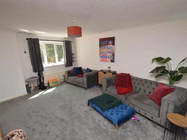Townhouse for rent in Low Green, Wigan