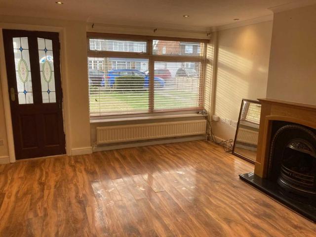 Townhouse for rent in Coley Park, Reading
