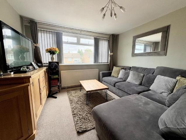 Townhouse for rent in Gillingham