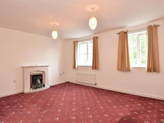 Townhouse for rent in Derwenthorpe, Osbaldwick