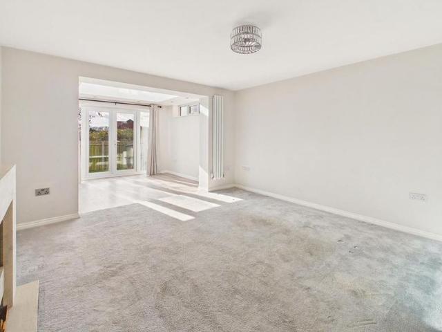 Townhouse for rent in Welton, East Riding Of Yorkshire