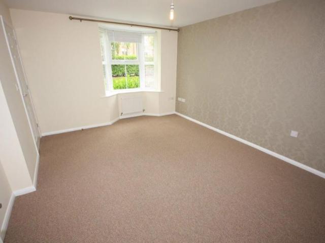 Townhouse for rent in Baswich, Staffordshire