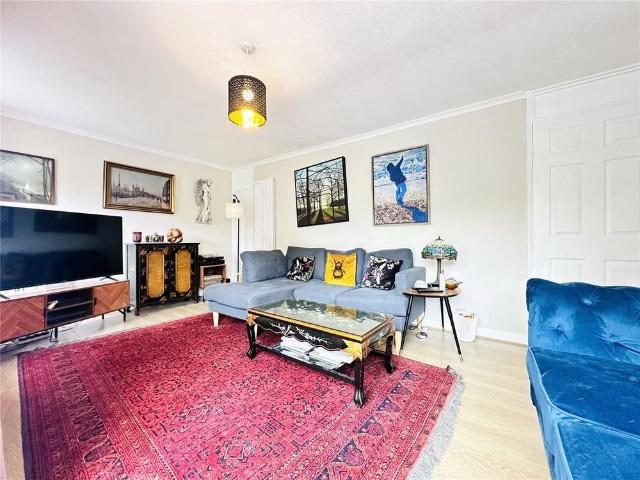 Townhouse for rent in West Yorkshire