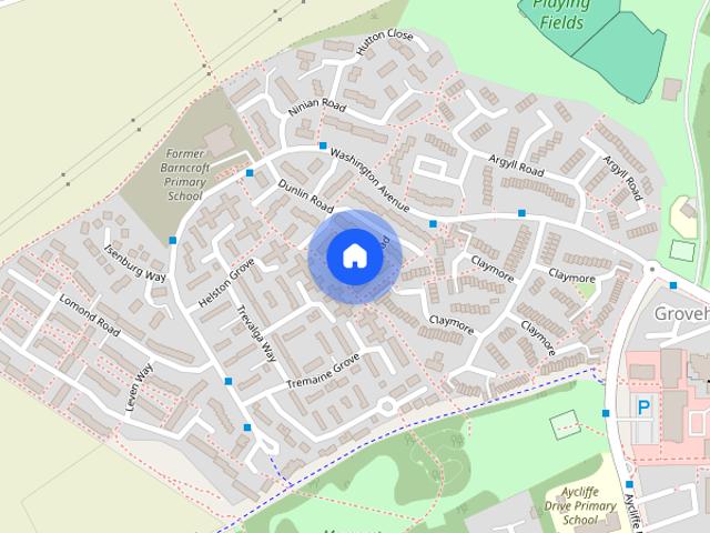 Townhouse for rent in Highfield, Pouchen End
