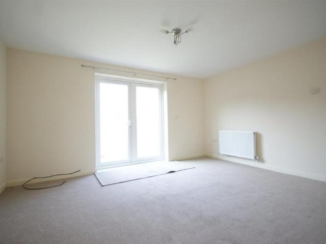 Townhouse for rent in Birchwood, Lincoln