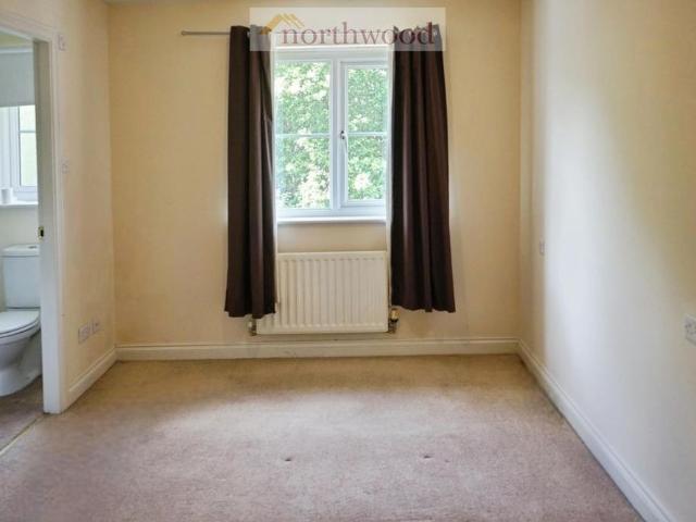 Townhouse for rent in Eliburn, Dedridge