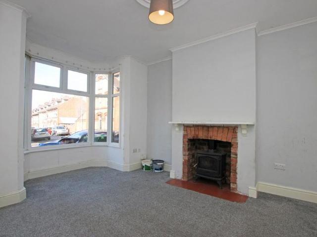 Townhouse for rent in Leisure Village, Kettering