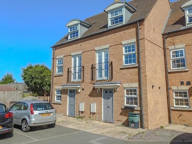 House for rent in High Field, York