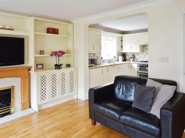Townhouse for rent in Baron St Martin, Barholm
