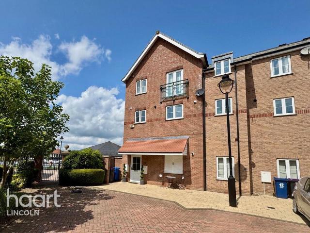 House for rent in Burton Waters, Ingleby