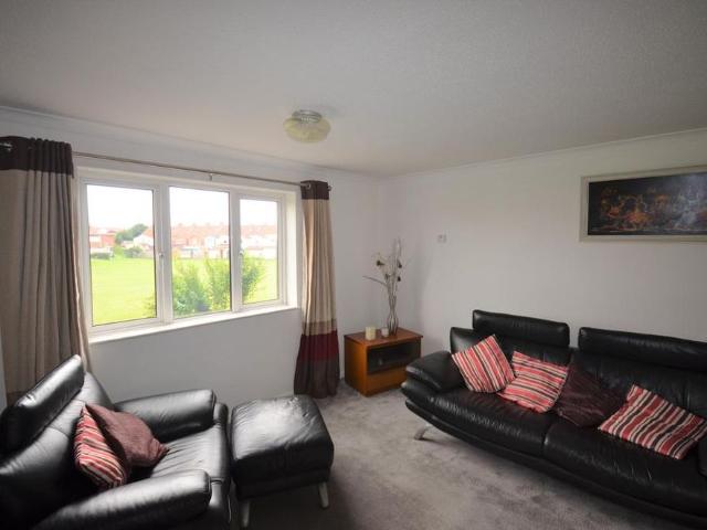 Townhouse for rent in Bridgwater, Somerset