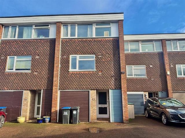 House for rent in Milverton, Green Close