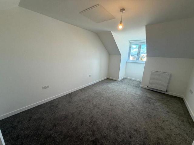 Townhouse for rent in Echline, Scotland