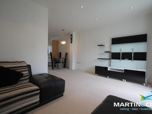Townhouse for rent in Edgbaston, West Midlands