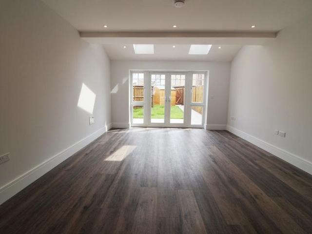 Townhouse for rent in Reading