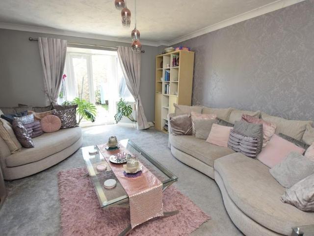 Townhouse for rent in Huntingdon