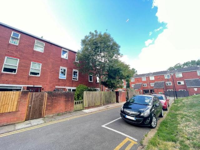 House for rent in South Hackney, Greater London