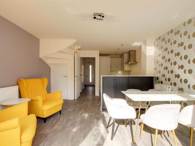 Townhouse for rent in South Trumpington, South Cambridgeshire